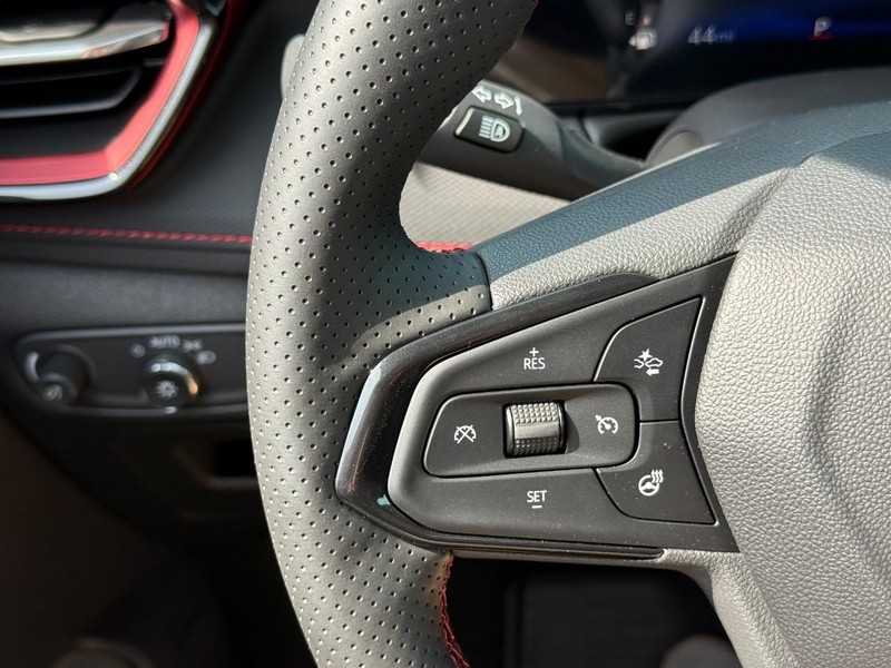 Chevrolet TrailBlazer Vehicle Full-screen Gallery Image 14