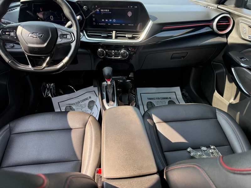 Chevrolet Trax Vehicle Full-screen Gallery Image 12