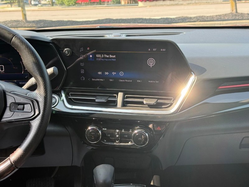 Chevrolet Trax Vehicle Full-screen Gallery Image 14