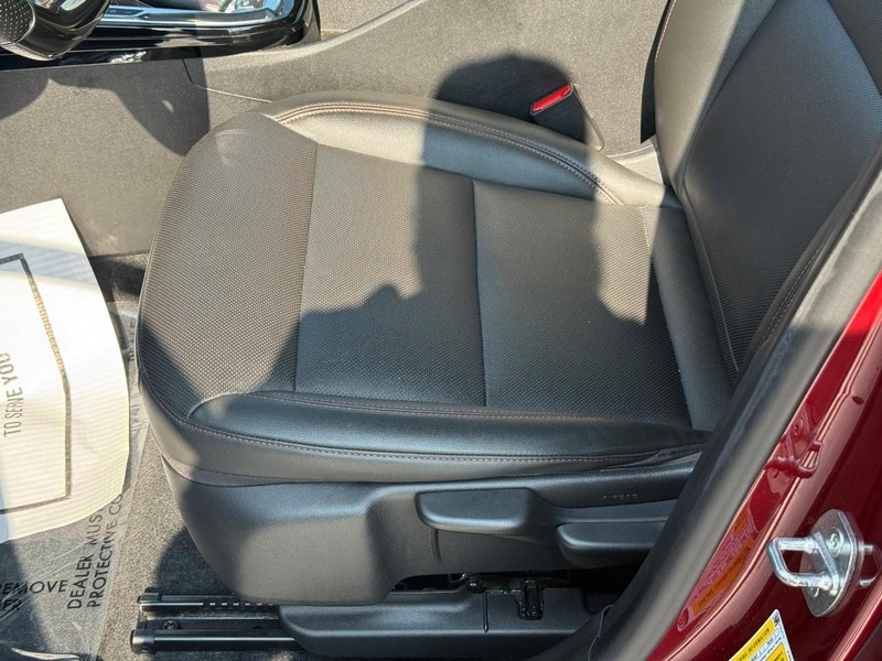 Chevrolet Trax Vehicle Full-screen Gallery Image 17