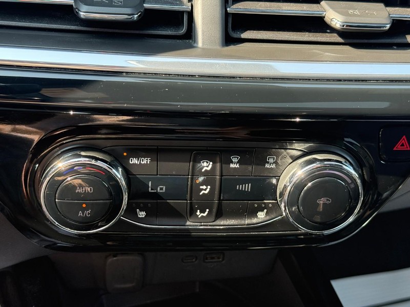 Chevrolet Trax Vehicle Full-screen Gallery Image 23