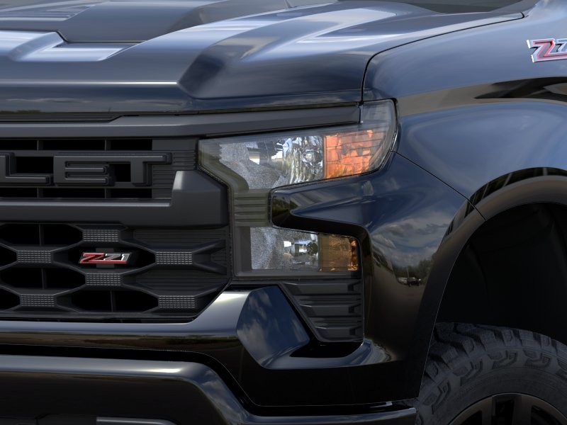 Chevrolet Silverado 1500 Vehicle Full-screen Gallery Image 10