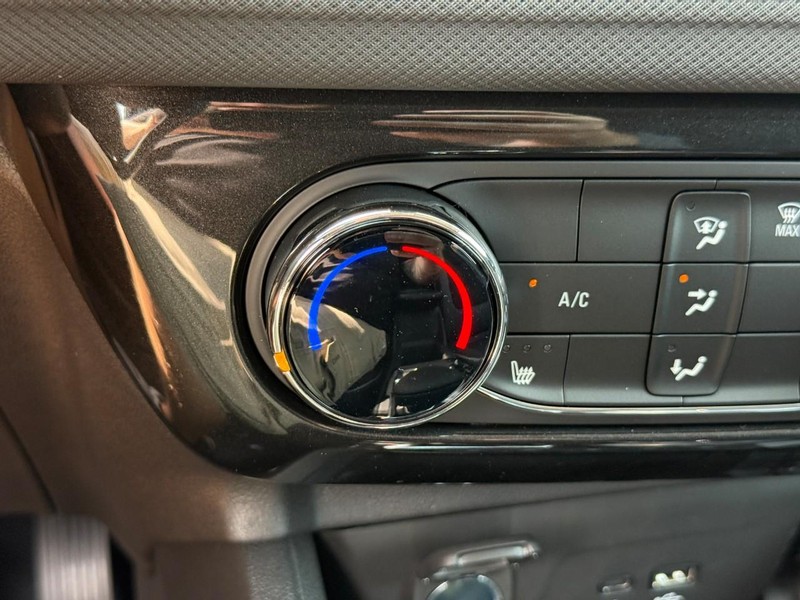 Chevrolet TrailBlazer Vehicle Full-screen Gallery Image 17