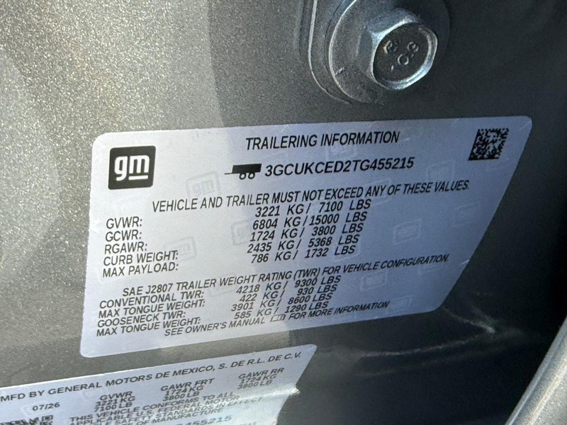 Chevrolet Silverado 1500 Vehicle Full-screen Gallery Image 15