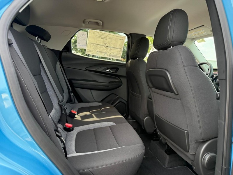 Chevrolet TrailBlazer Vehicle Full-screen Gallery Image 5