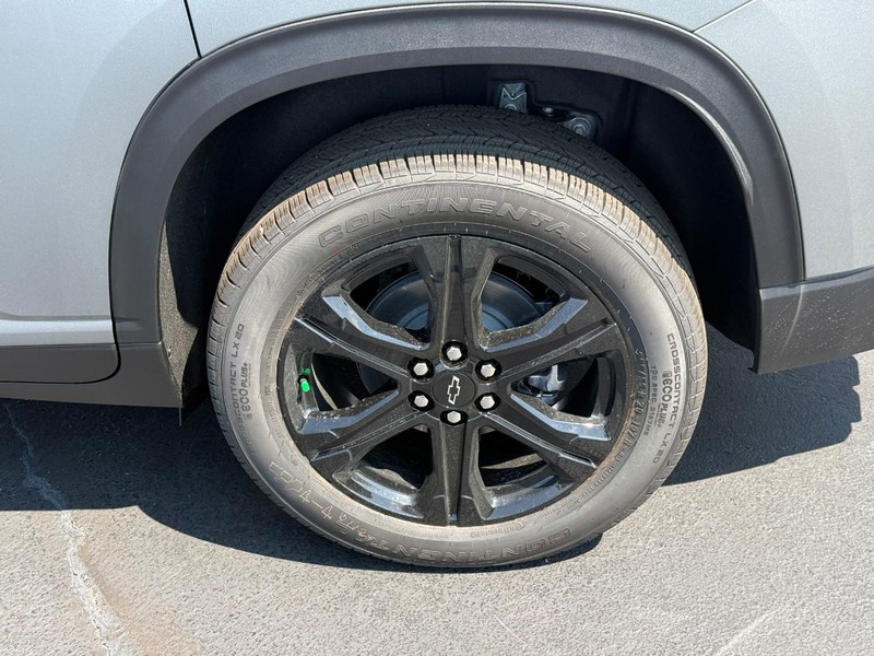 Chevrolet Traverse Vehicle Full-screen Gallery Image 4