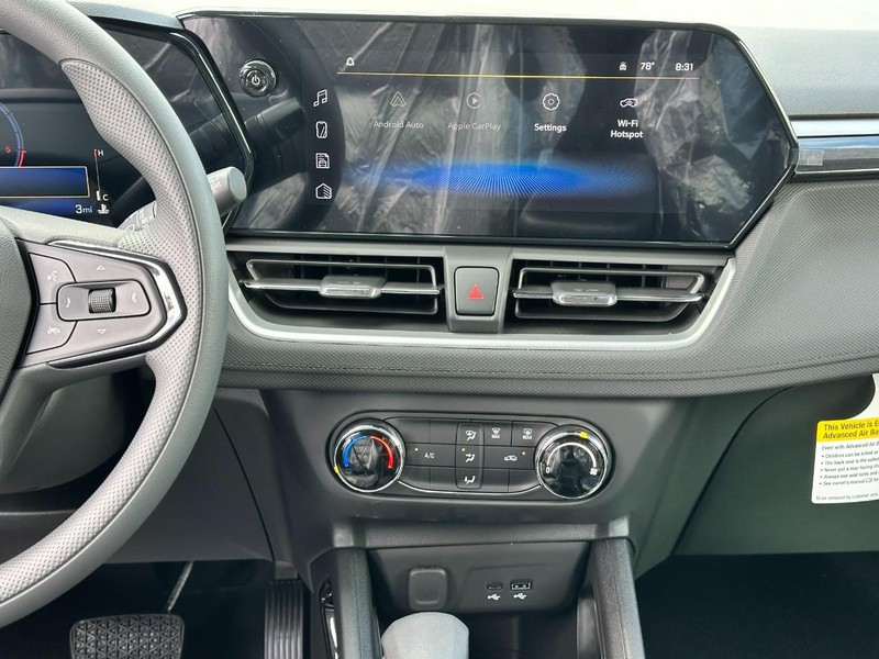 Chevrolet TrailBlazer Vehicle Full-screen Gallery Image 7