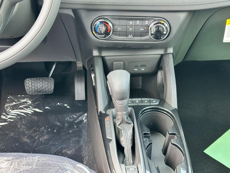 Chevrolet TrailBlazer Vehicle Full-screen Gallery Image 8