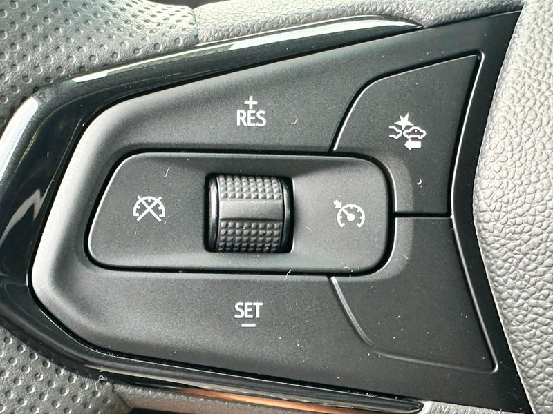 Chevrolet TrailBlazer Vehicle Full-screen Gallery Image 10