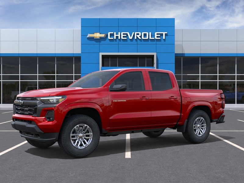 Chevrolet Colorado Vehicle Full-screen Gallery Image 2