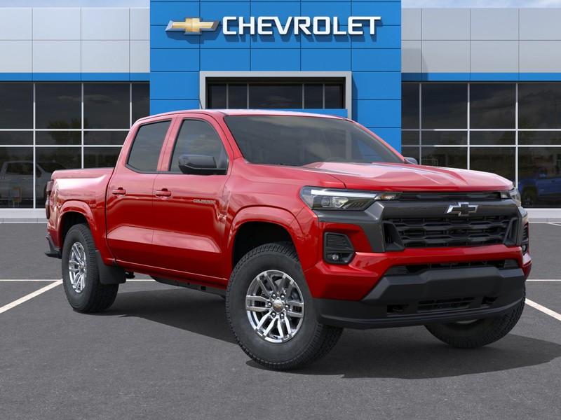 Chevrolet Colorado Vehicle Full-screen Gallery Image 7