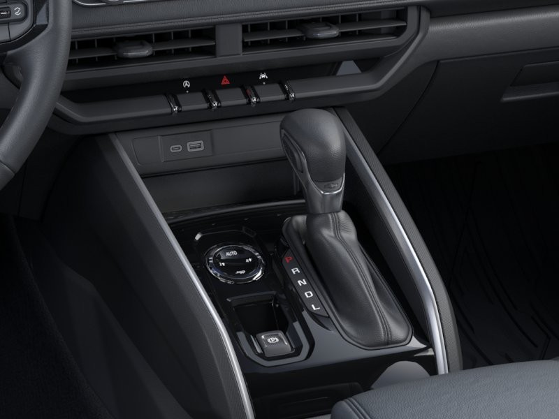 Chevrolet Colorado Vehicle Full-screen Gallery Image 23