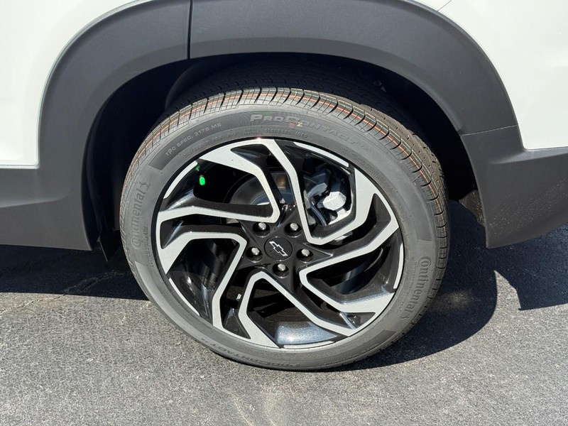 Chevrolet TrailBlazer Vehicle Full-screen Gallery Image 4