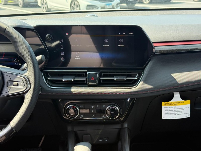 Chevrolet TrailBlazer Vehicle Full-screen Gallery Image 9