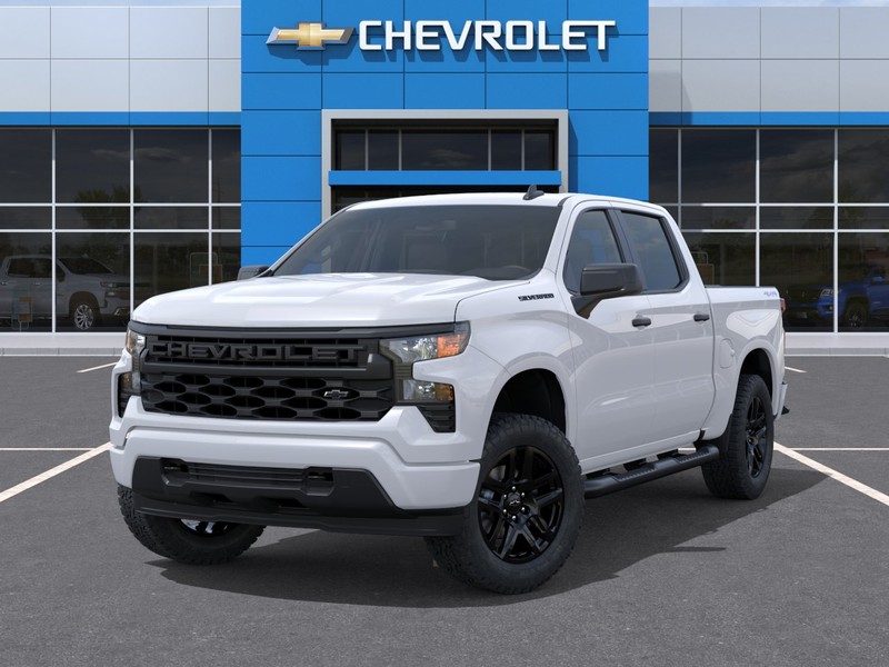 Chevrolet Silverado 1500 Vehicle Full-screen Gallery Image 6