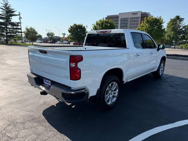 Chevrolet Silverado 1500 Vehicle Full-screen Gallery Image 8