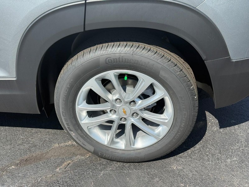 Chevrolet TrailBlazer Vehicle Full-screen Gallery Image 4