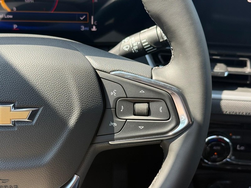 Chevrolet TrailBlazer Vehicle Full-screen Gallery Image 14