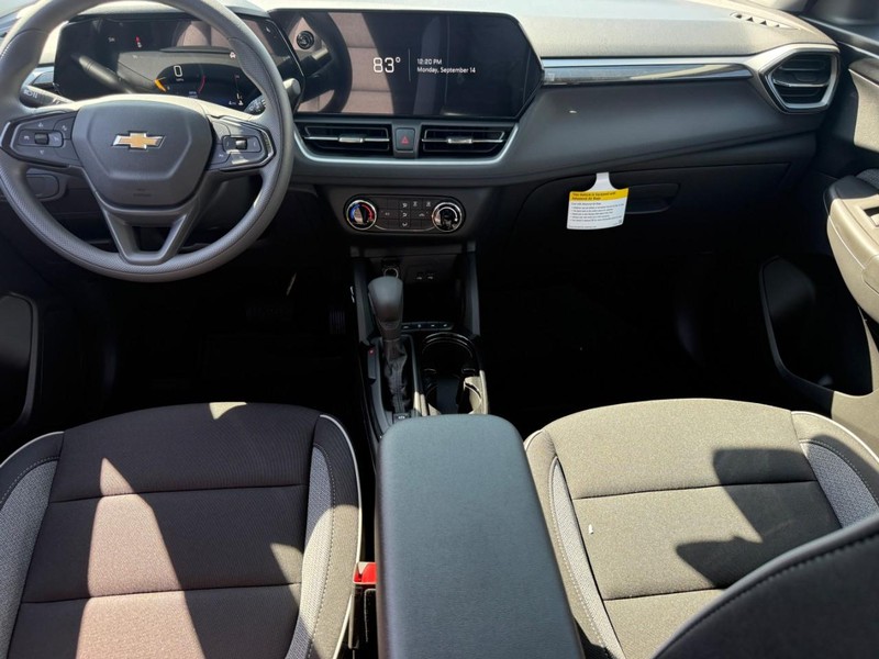 Chevrolet TrailBlazer Vehicle Full-screen Gallery Image 6