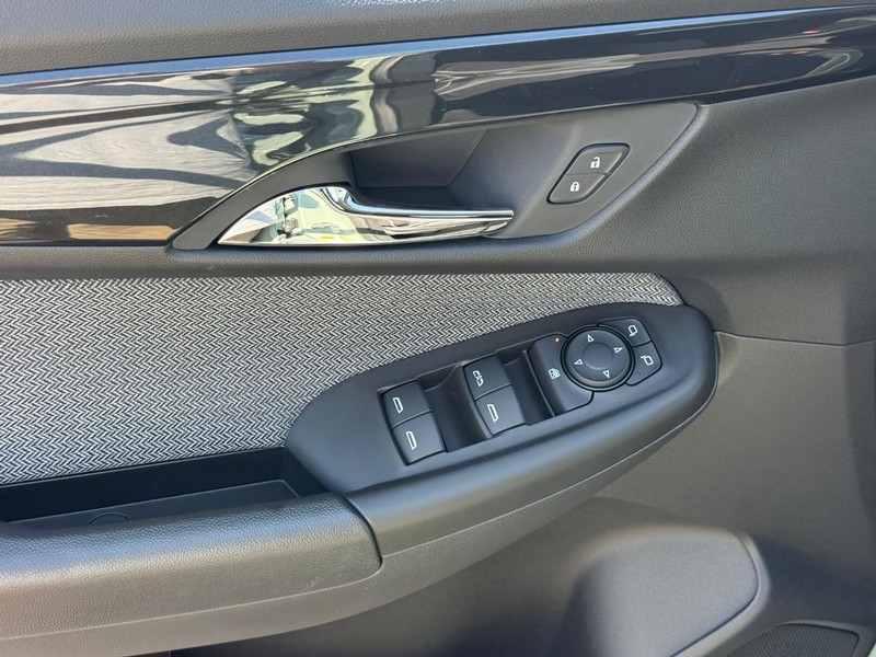 Chevrolet TrailBlazer Vehicle Full-screen Gallery Image 10