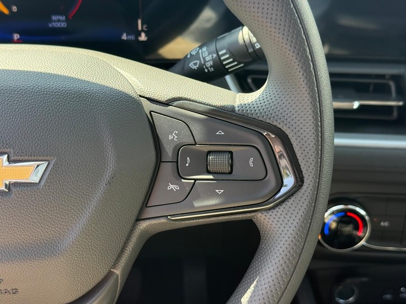 Chevrolet TrailBlazer Vehicle Full-screen Gallery Image 13