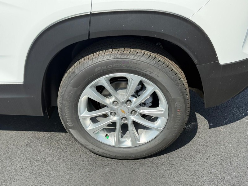 Chevrolet TrailBlazer Vehicle Full-screen Gallery Image 4