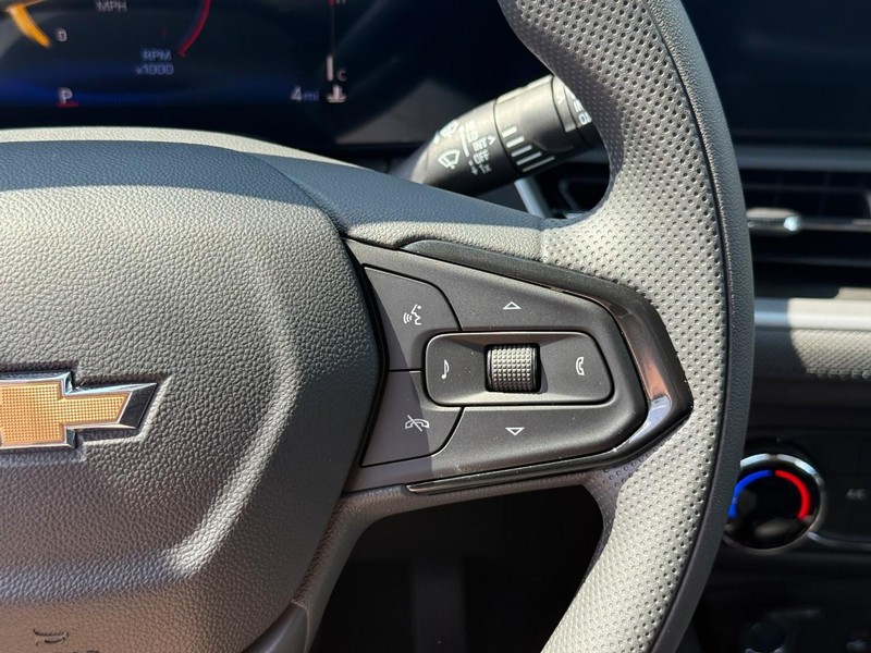 Chevrolet TrailBlazer Vehicle Full-screen Gallery Image 14