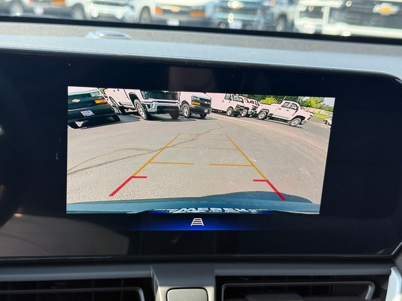 Chevrolet TrailBlazer Vehicle Full-screen Gallery Image 16