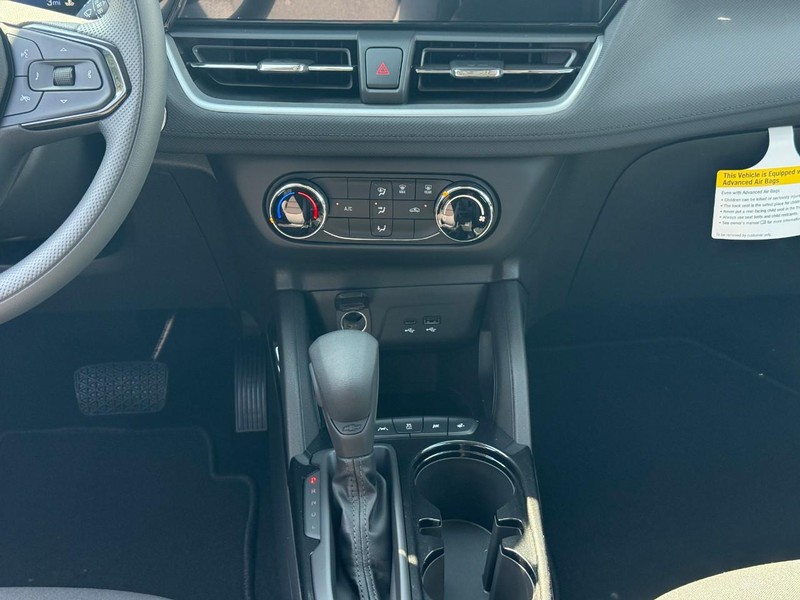 Chevrolet TrailBlazer Vehicle Full-screen Gallery Image 9