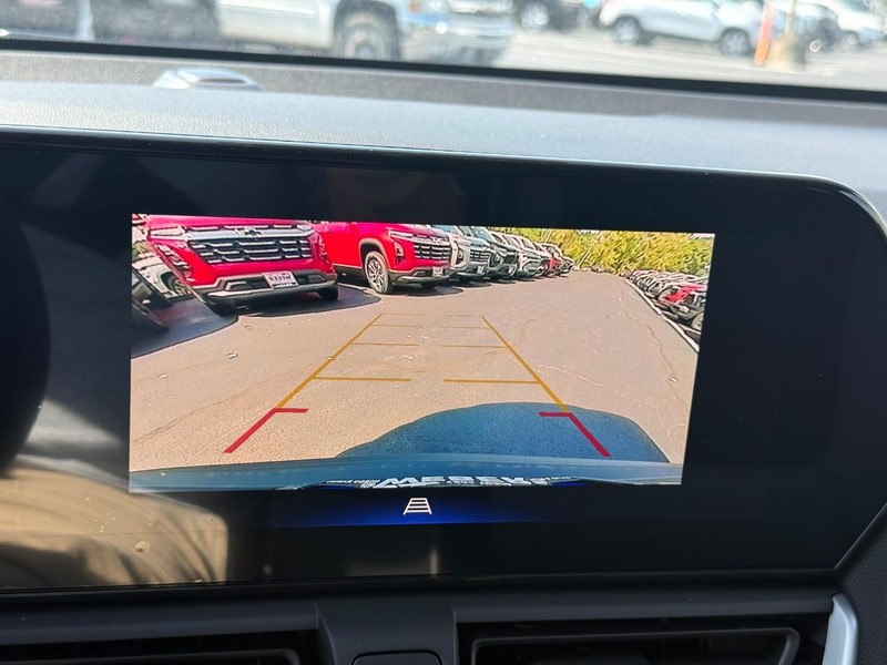 Chevrolet TrailBlazer Vehicle Full-screen Gallery Image 15