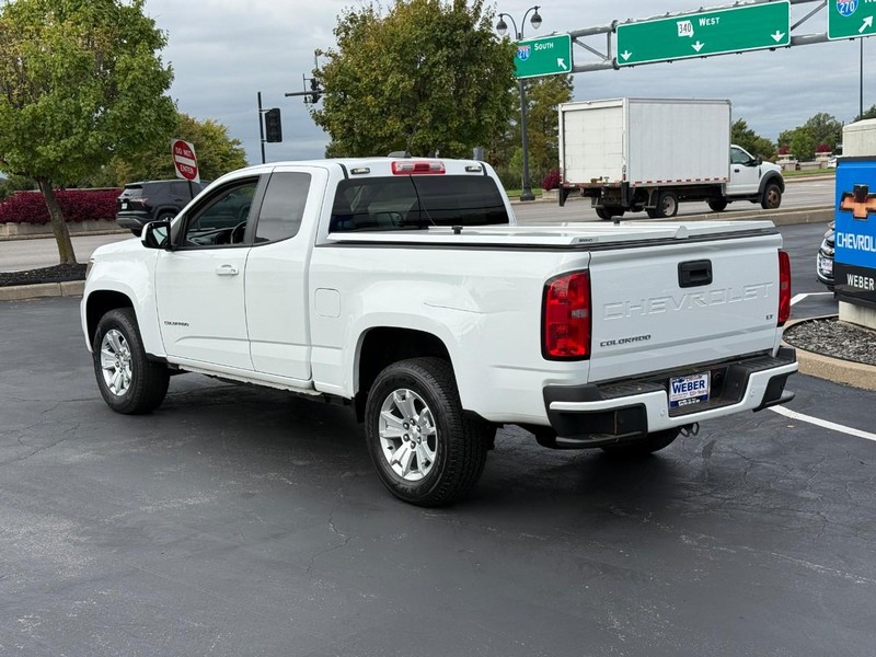 Chevrolet Colorado Vehicle Full-screen Gallery Image 3