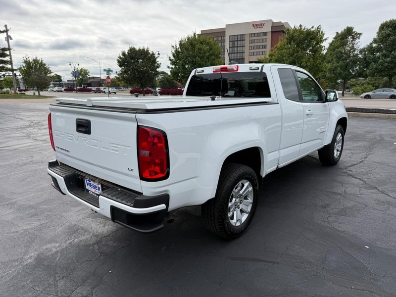 Chevrolet Colorado Vehicle Full-screen Gallery Image 8