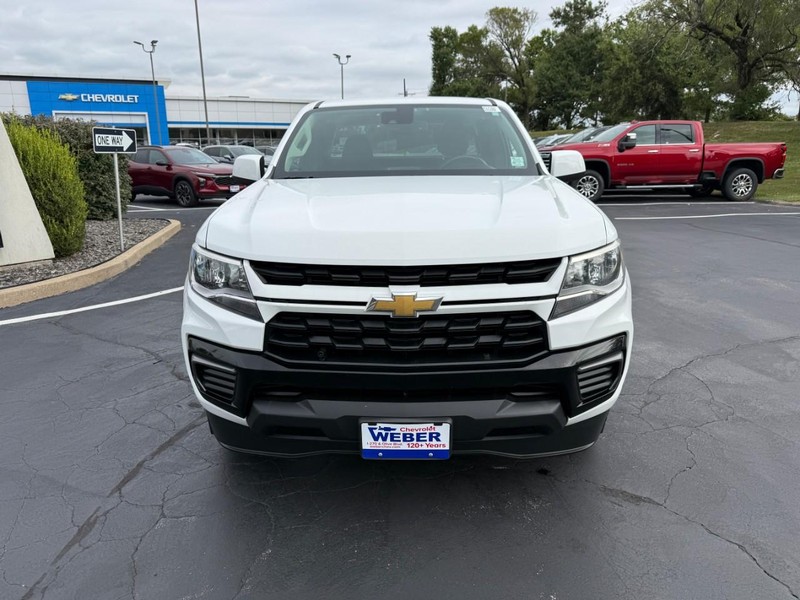 Chevrolet Colorado Vehicle Full-screen Gallery Image 10