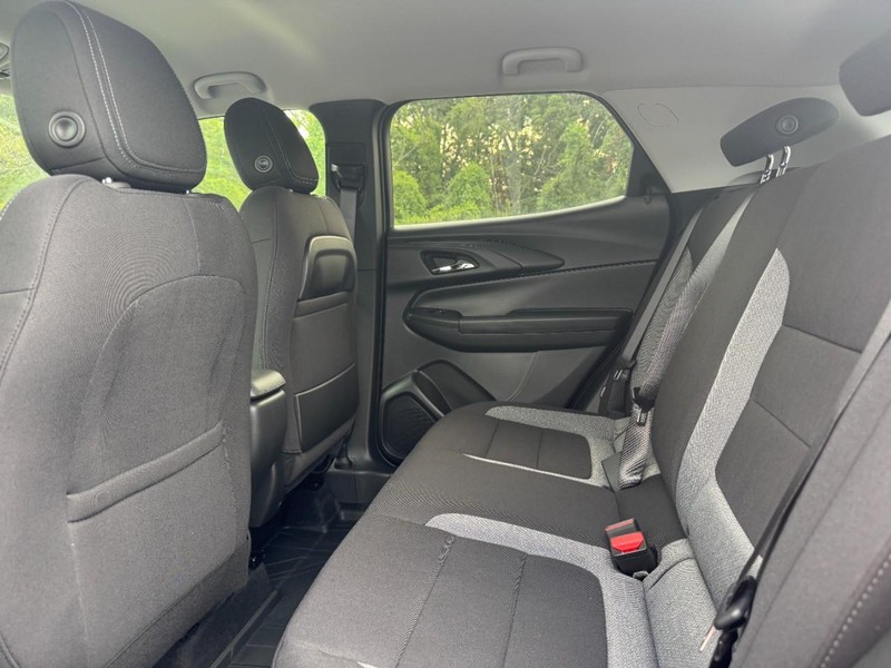 Chevrolet TrailBlazer Vehicle Full-screen Gallery Image 5