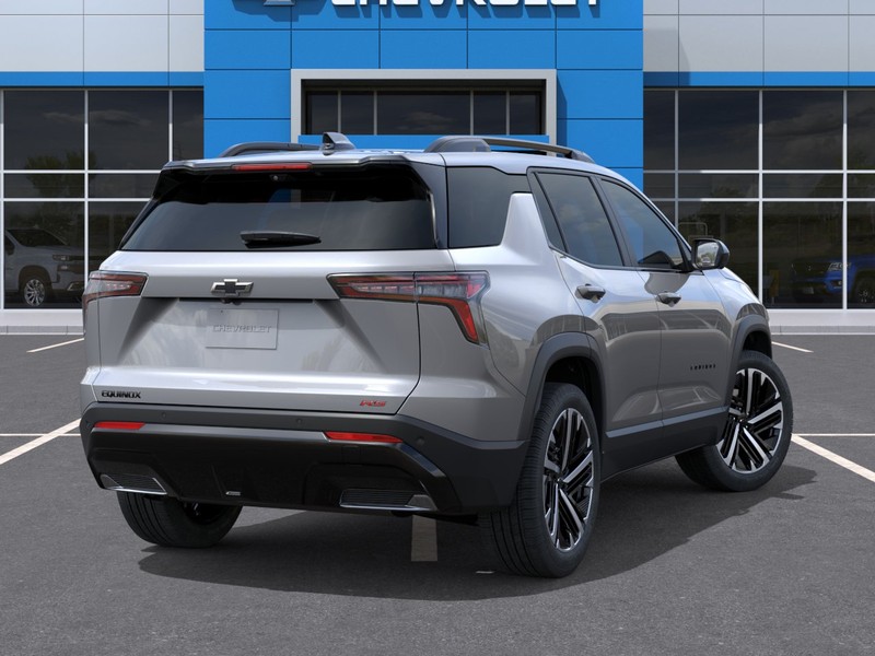 Chevrolet Equinox Vehicle Full-screen Gallery Image 4