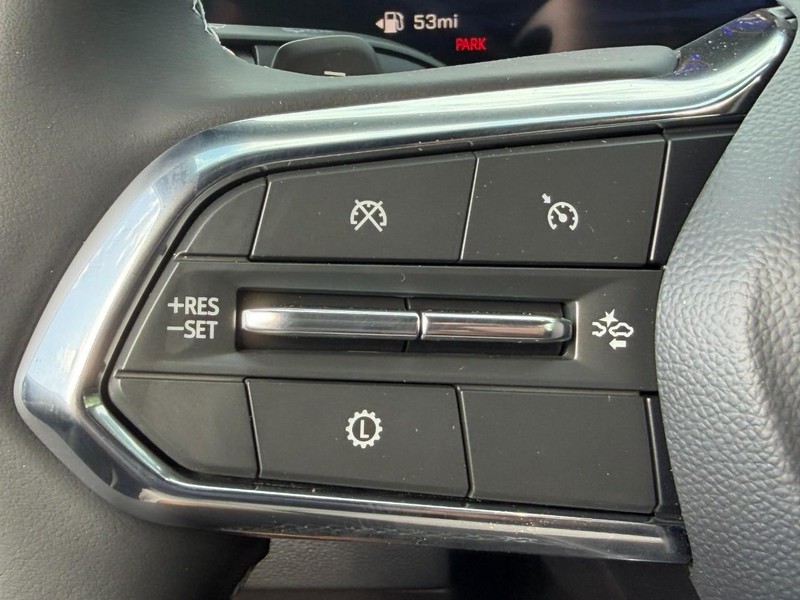 Chevrolet Traverse Vehicle Full-screen Gallery Image 13