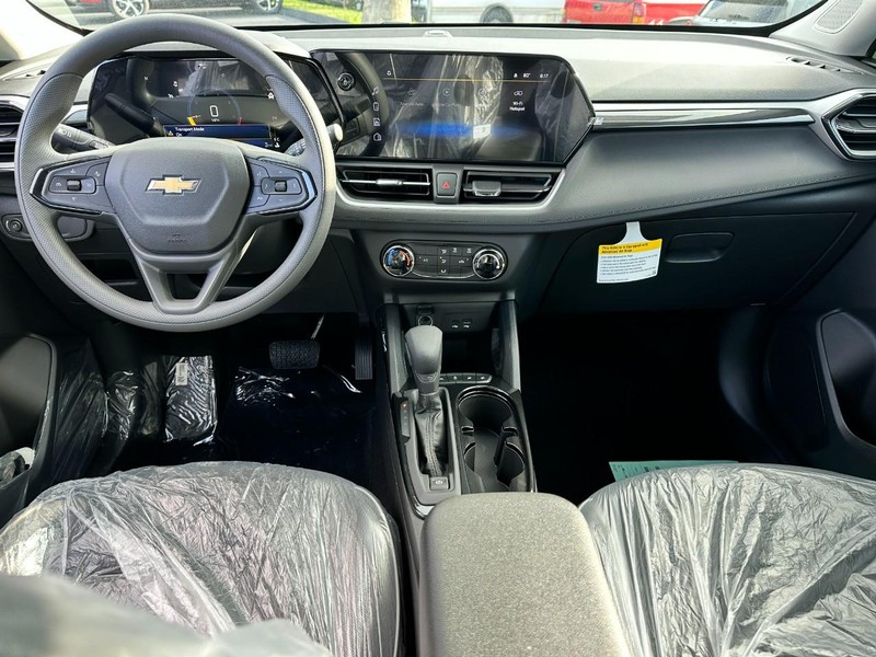 Chevrolet Trailblazer Vehicle Full-screen Gallery Image 5