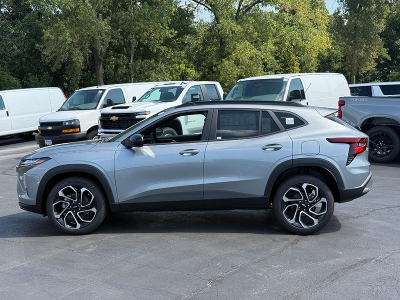 Chevrolet Trax Vehicle Full-screen Gallery Image 2