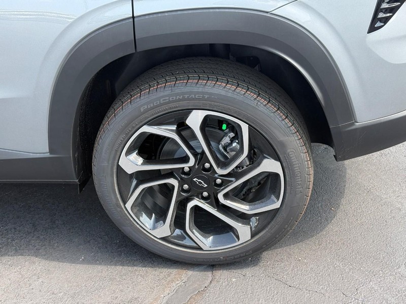 Chevrolet Trax Vehicle Full-screen Gallery Image 4