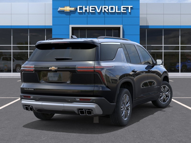 Chevrolet Traverse Vehicle Full-screen Gallery Image 4
