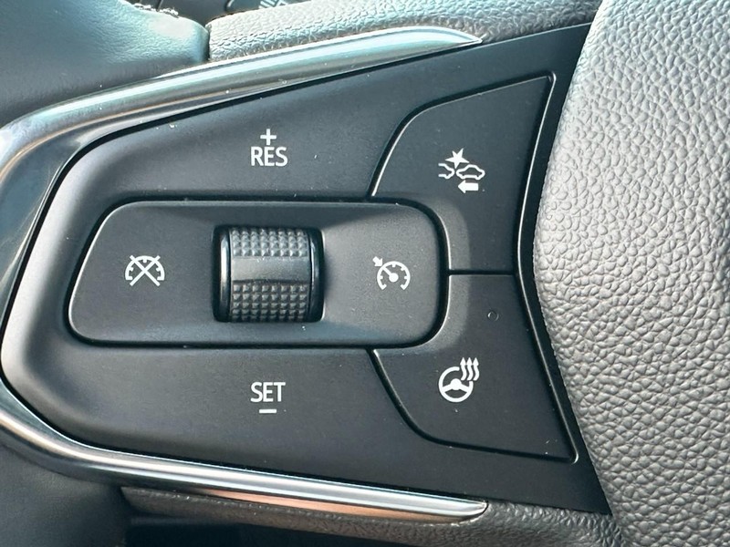 Chevrolet TrailBlazer Vehicle Full-screen Gallery Image 10
