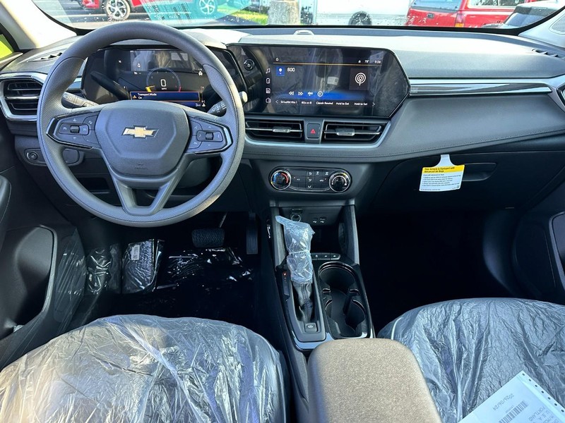 Chevrolet TrailBlazer Vehicle Full-screen Gallery Image 5