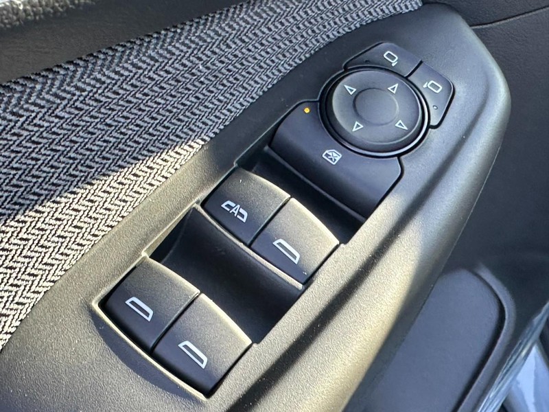 Chevrolet TrailBlazer Vehicle Full-screen Gallery Image 9