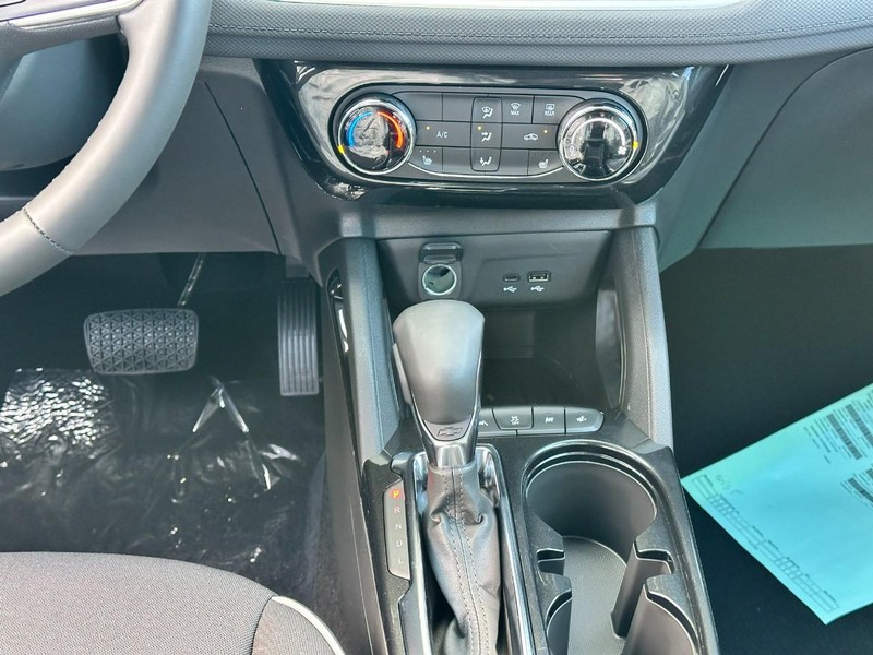 Chevrolet TrailBlazer Vehicle Full-screen Gallery Image 8