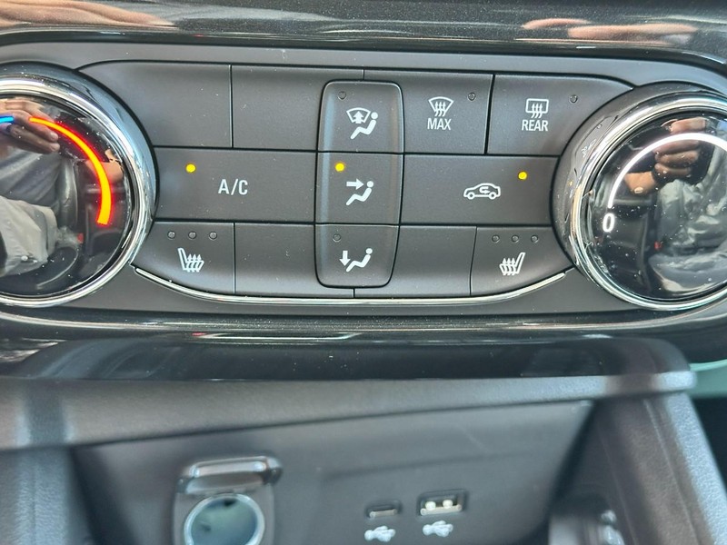 Chevrolet TrailBlazer Vehicle Full-screen Gallery Image 13
