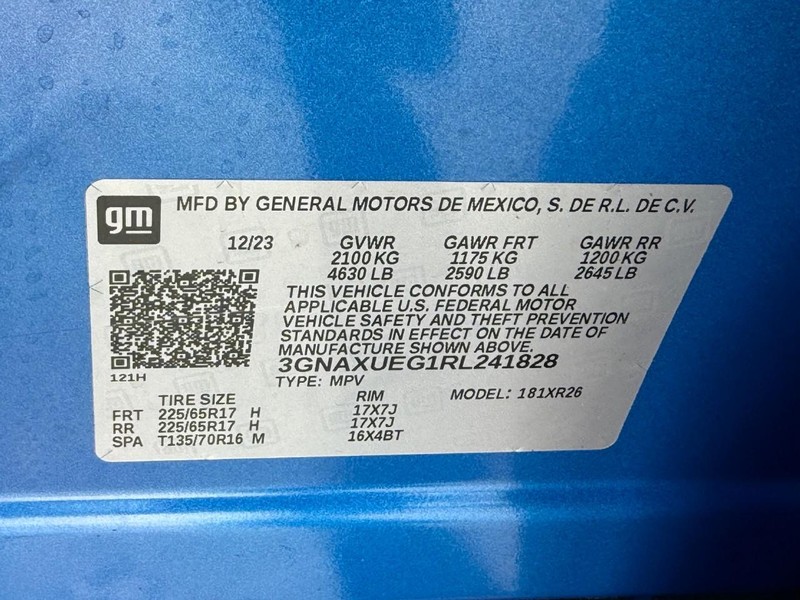 Chevrolet Equinox Vehicle Full-screen Gallery Image 22