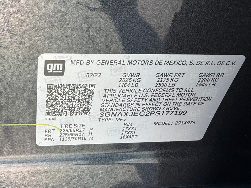 Chevrolet Equinox Vehicle Full-screen Gallery Image 23