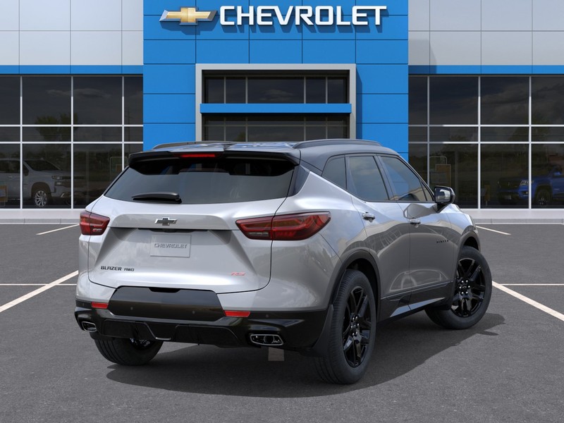Chevrolet Blazer Vehicle Full-screen Gallery Image 4