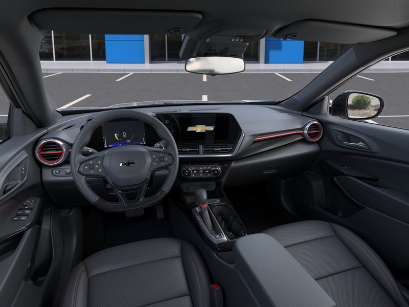 Chevrolet Trax Vehicle Full-screen Gallery Image 15