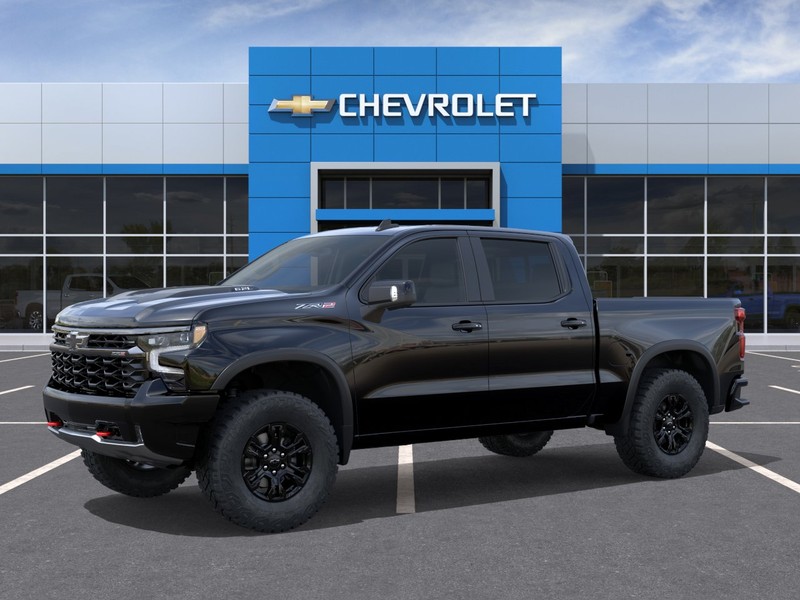 Chevrolet Silverado 1500 Vehicle Full-screen Gallery Image 2